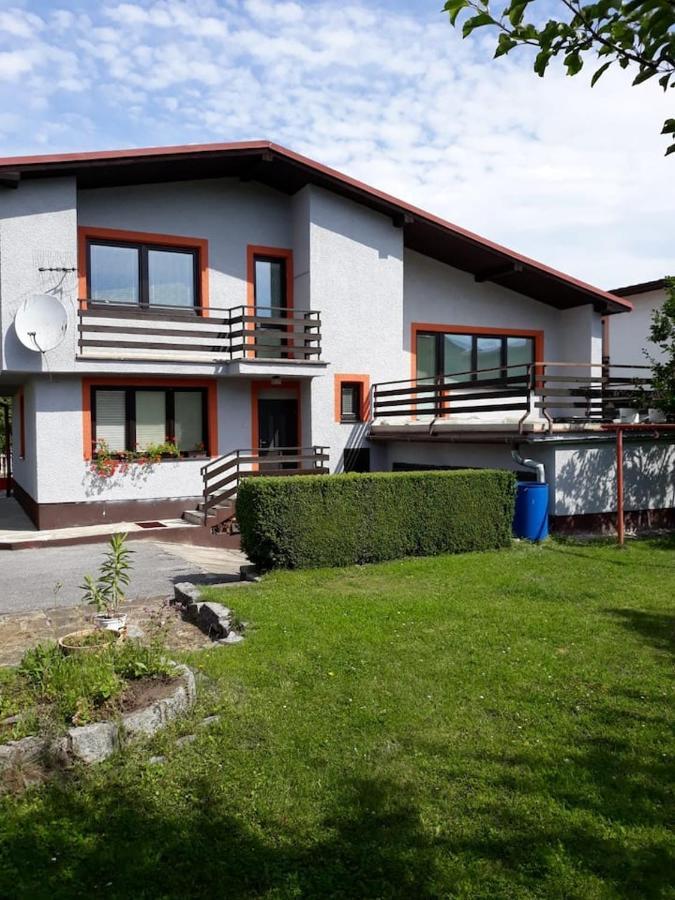 Hikers Paradise Private Apartment In Попрад Екстериор снимка